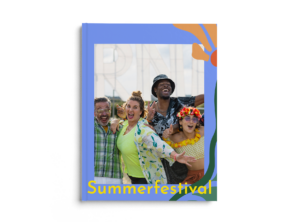 Sommer Festival Fotobuch mit blauem Hintergrund